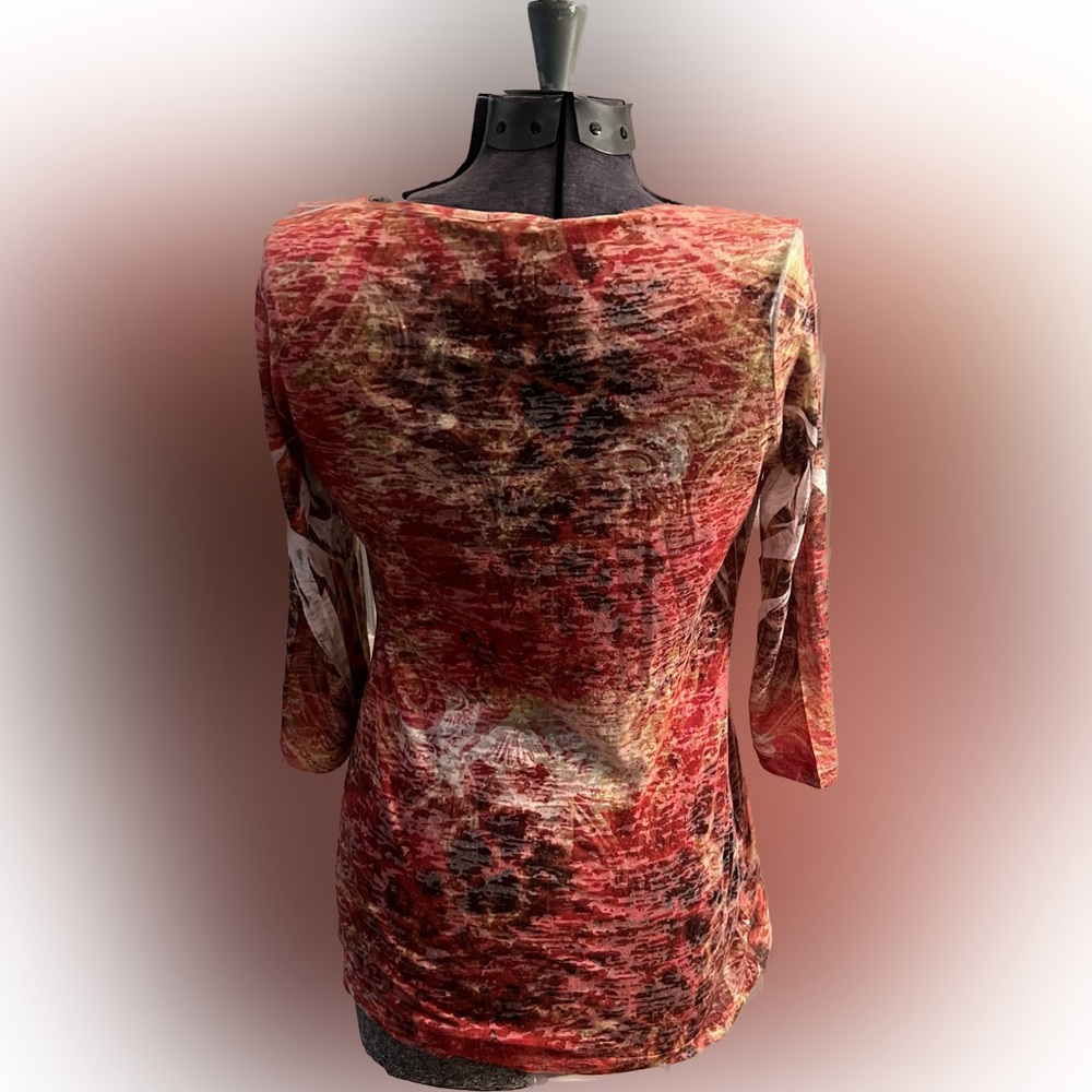 light weight, Reba T-shirt with embellishments